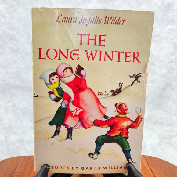 The Long Winter Laura Ingalls Wilder Garth Williams Pictures Scholastic - Picture 1 of 3